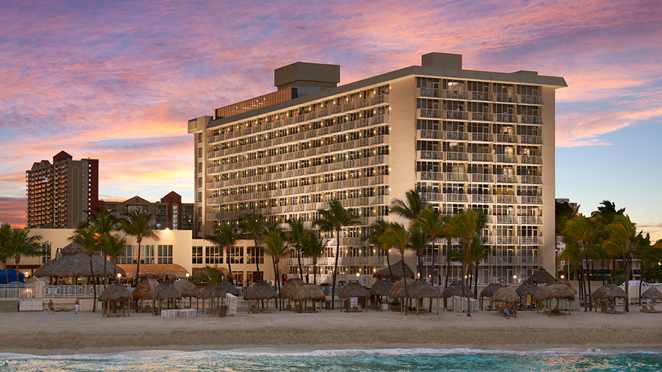 Newport Beachside Hotel & Resort